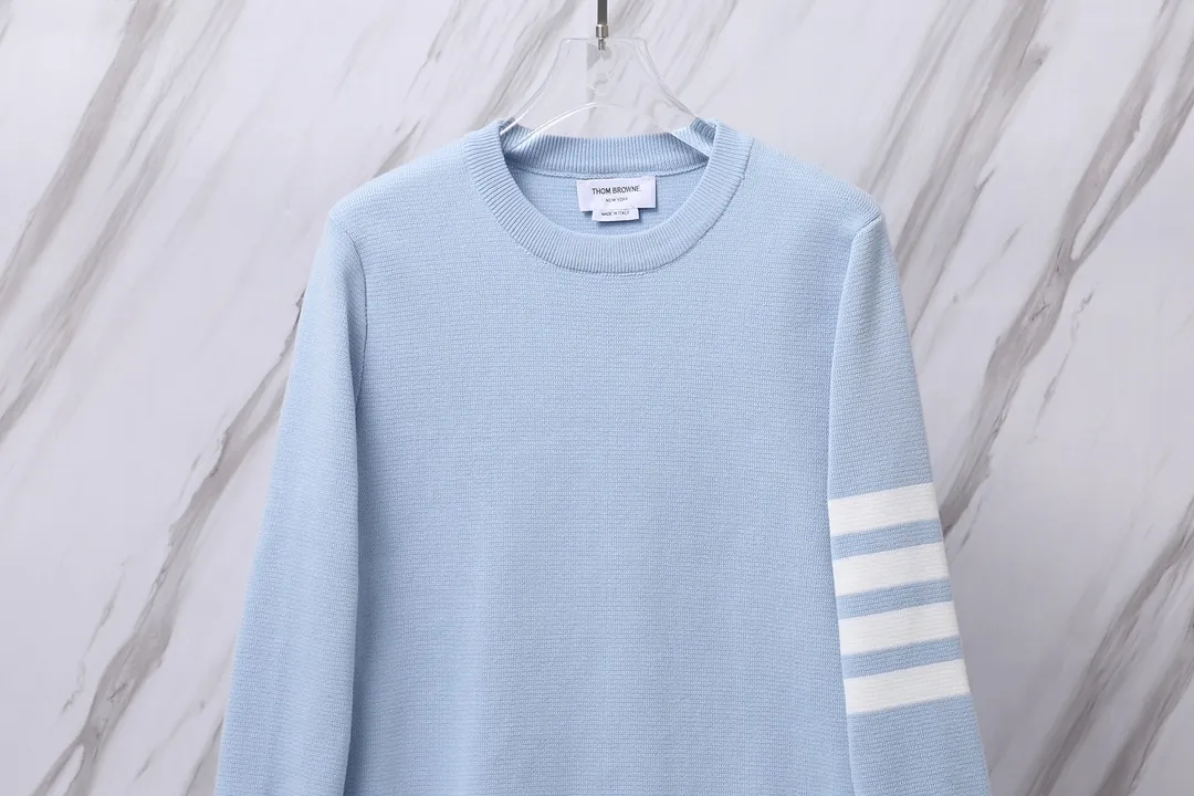 ：M 02 （TBClassic ） THOM BROWNE .TBClassic Breathable Same Style ：White/Navy Blue /Gray/ Blue Size：1/2/3/4